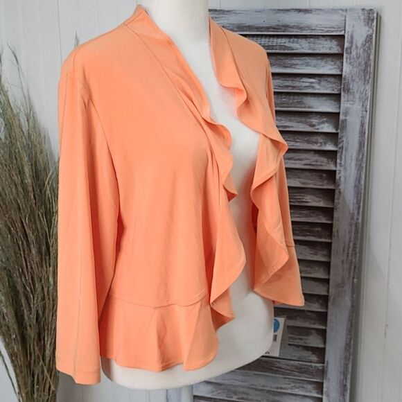 Danny and Nicole open front top - Picture 5 of 8